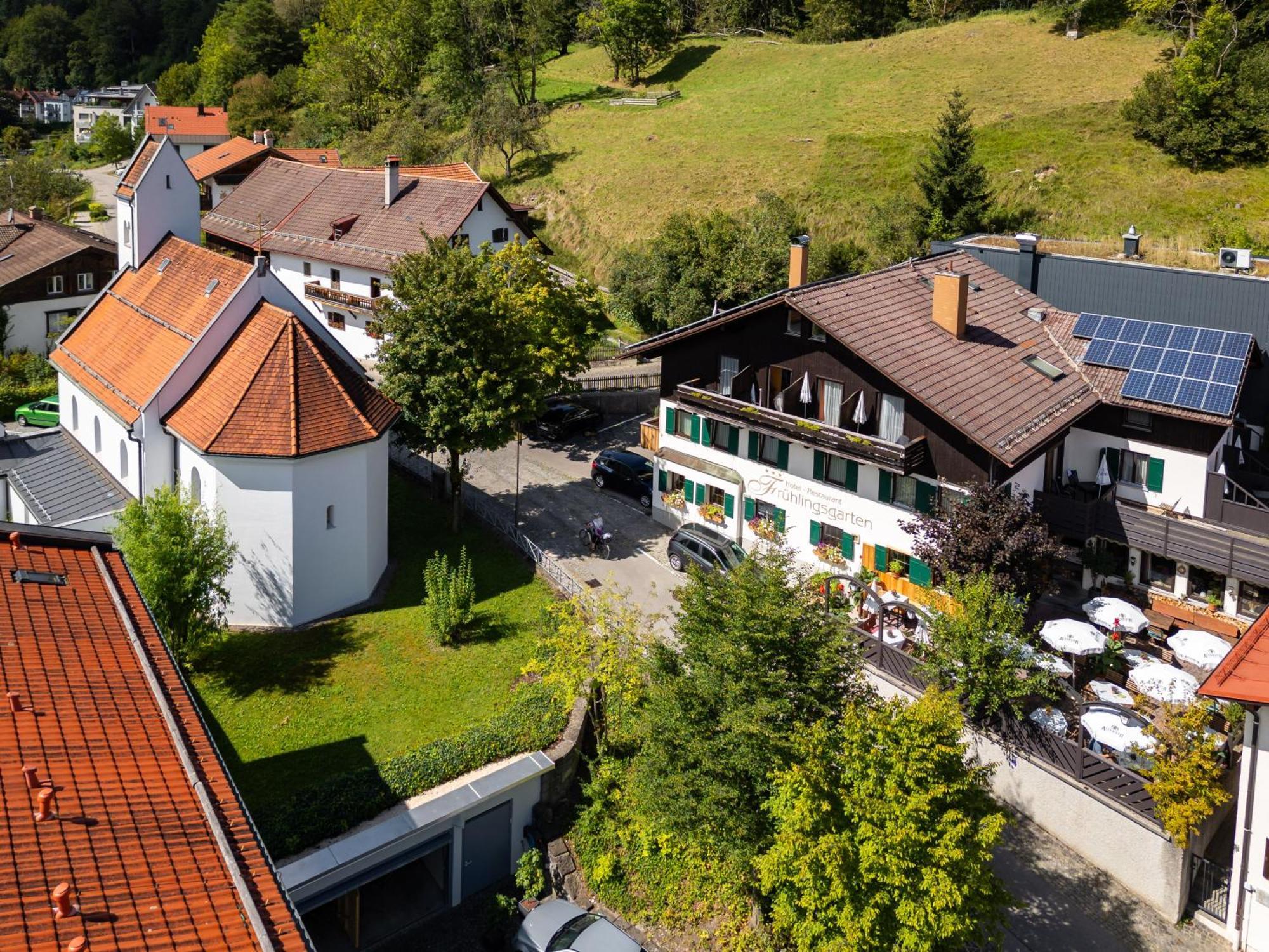 Hotel Restaurant Fruehlingsgarten Füssen Extérieur photo